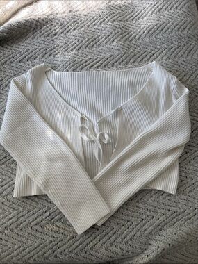 White Knit Front Tie Cropped Cardigan